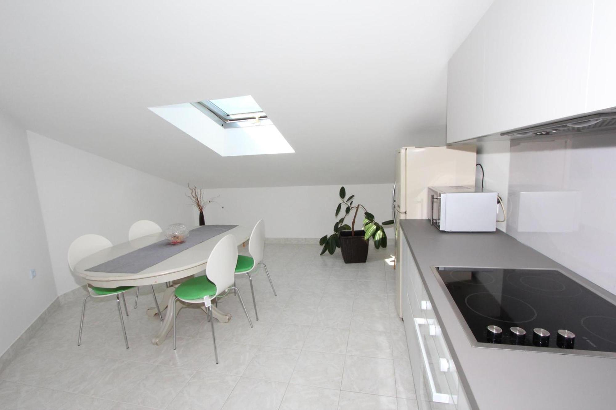 And Luana Guest house