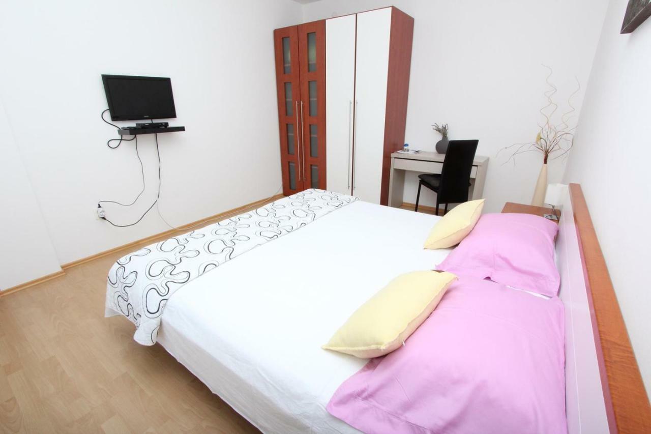 Guest house And Luana